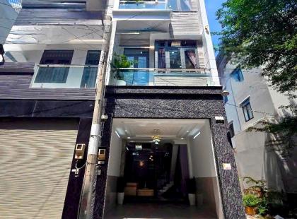 Nhà mới đẹp 4 tầng ô tô vào nhà giá chỉ 5tỷ950