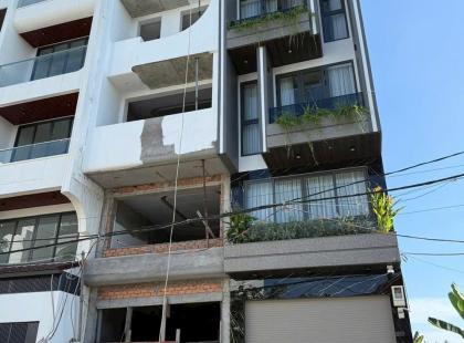 Mặt tiền đường số 5 tầng thang máy chỉ 20tỷ700