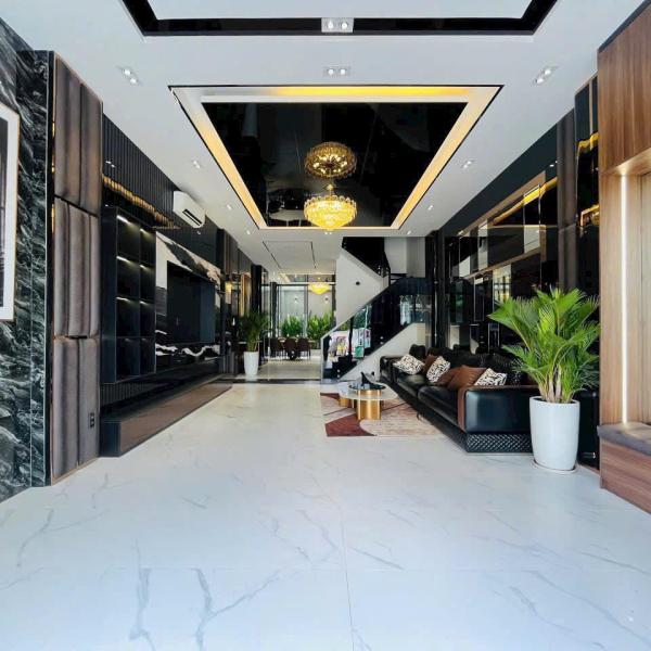 NHÀ PHỐ THIẾT KẾ PHONG CÁCH LUXURY KDC PHÚ THUẬN, QUẬN 7