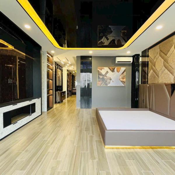 NHÀ PHỐ THIẾT KẾ PHONG CÁCH LUXURY KDC PHÚ THUẬN, QUẬN 7