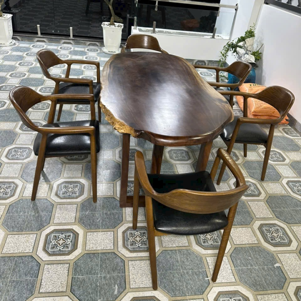 nhà mới dt đẹp 5x20 ô tô vào nhà 4 tầng giá 8tỷ9