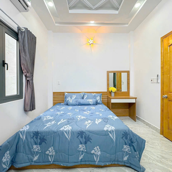 Nhà mới đẹp 4 tầng ô tô vào nhà giá chỉ 5tỷ950