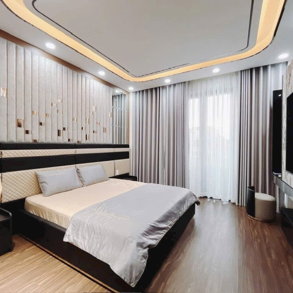 Mặt tiền đường số 5 tầng thang máy chỉ 20tỷ700