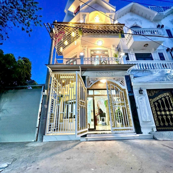 Căn gốc 7x11 giá 10tỷ5
