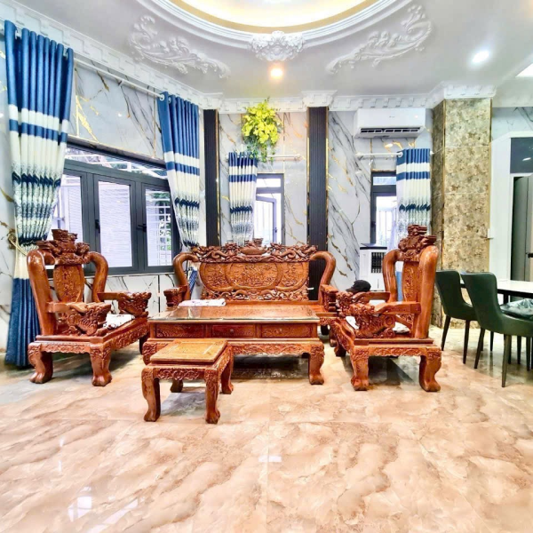 Căn gốc 7x11 giá 10tỷ5