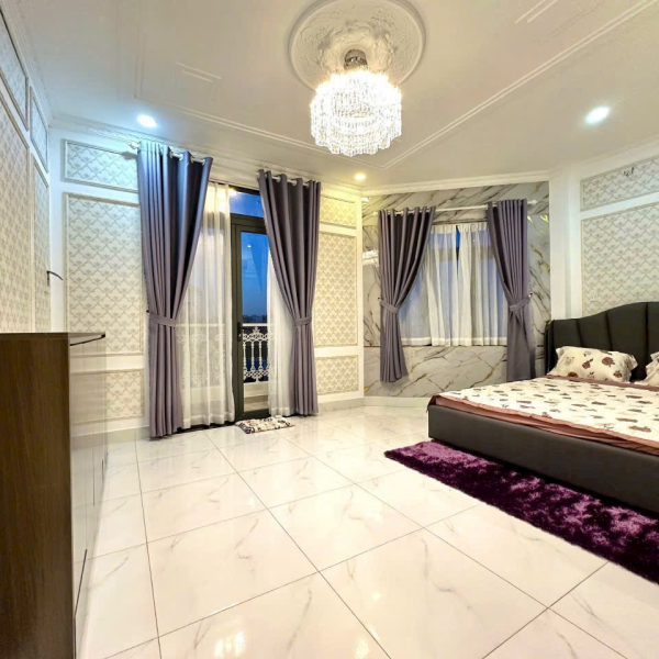 Căn gốc 7x11 giá 10tỷ5