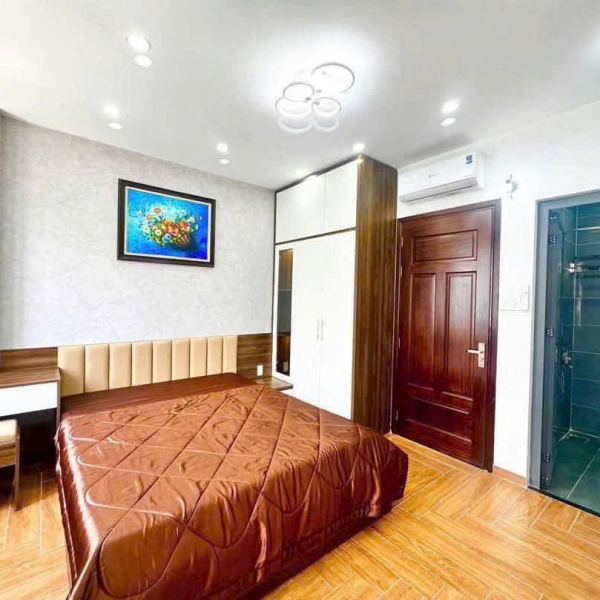 4x14,5 nhà 4 tầng giá 6tỷ6