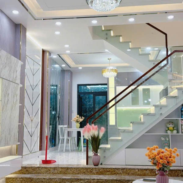 Nhà mới 4 tầng full nội thất chỉ 6tỷ950tr