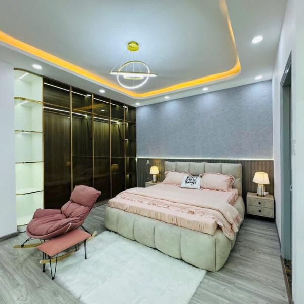 Mt đs 01 Phú Mỹ 4 tầng kinh doanh tốt