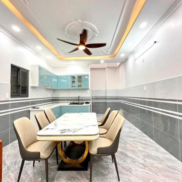 Nhà mới quận 7 hơn 5tỷ xíu