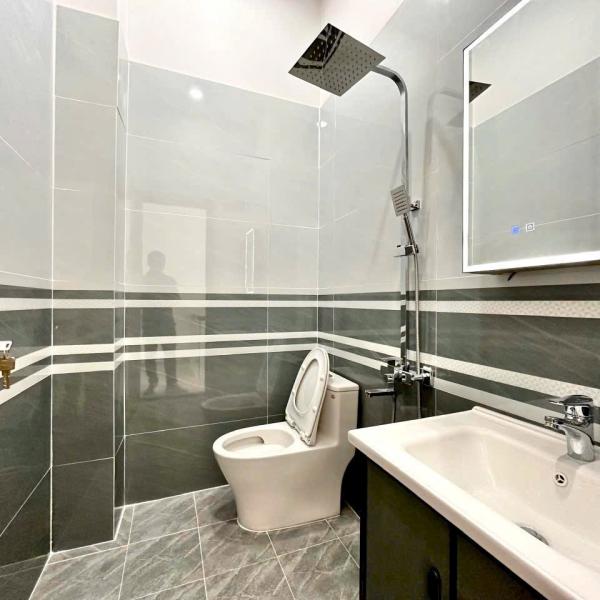 Nhà mới quận 7 hơn 5tỷ xíu