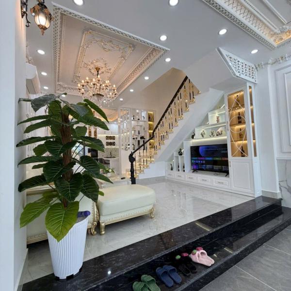 Siêu phẩm nhà phố mặt tiền đường 4 tầng