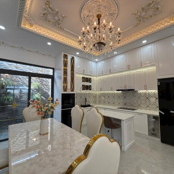 Siêu phẩm nhà phố mặt tiền đường 4 tầng