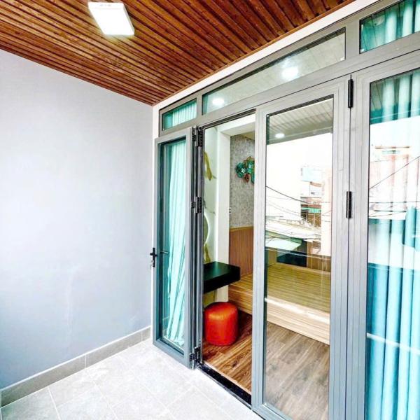 Nhà mới đẹp trung tâm quận 7 hơn 5T xíu