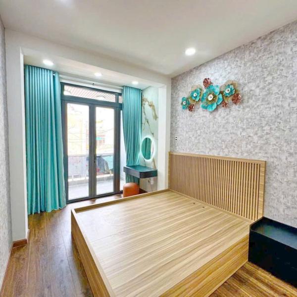 Nhà mới đẹp trung tâm quận 7 hơn 5T xíu