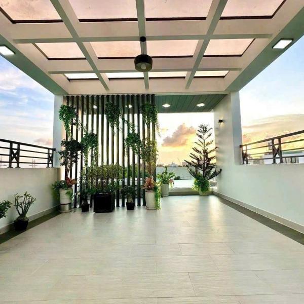 Nhà mặt tiền đường 10m 5x23 xd 4 tầng giá chỉ 10tỷ500tr