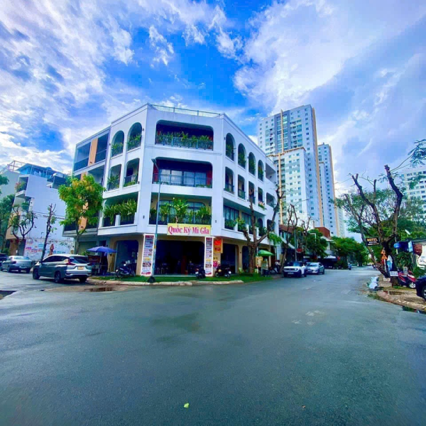 Bán hotel 24 phòng kdc Công ích Q4 giá 28tỷ500